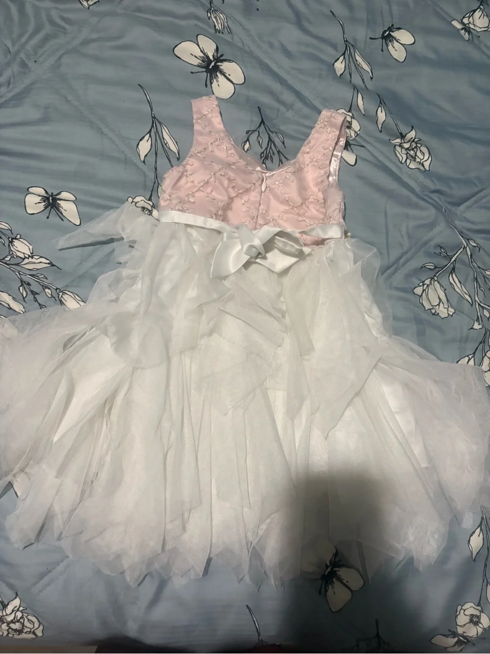The Unbranded Brand delicate pink
